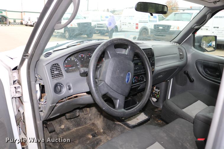 image for item DC3669 2008 Ford Ranger SuperCab pickup truck