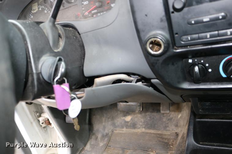 image for item DC3669 2008 Ford Ranger SuperCab pickup truck