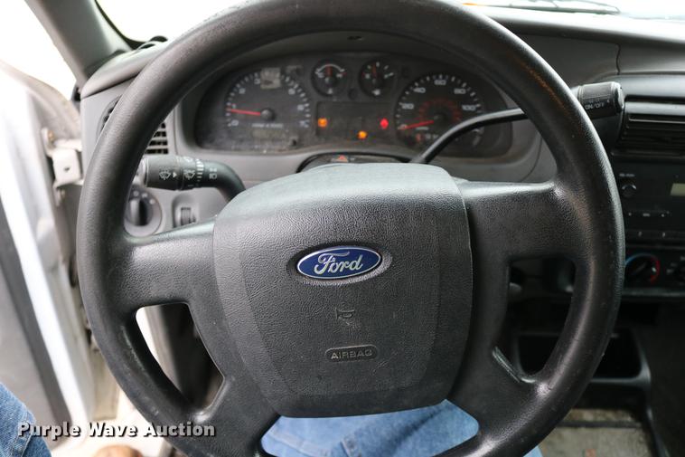 image for item DC3669 2008 Ford Ranger SuperCab pickup truck