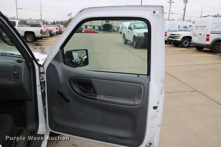 image for item DC3669 2008 Ford Ranger SuperCab pickup truck