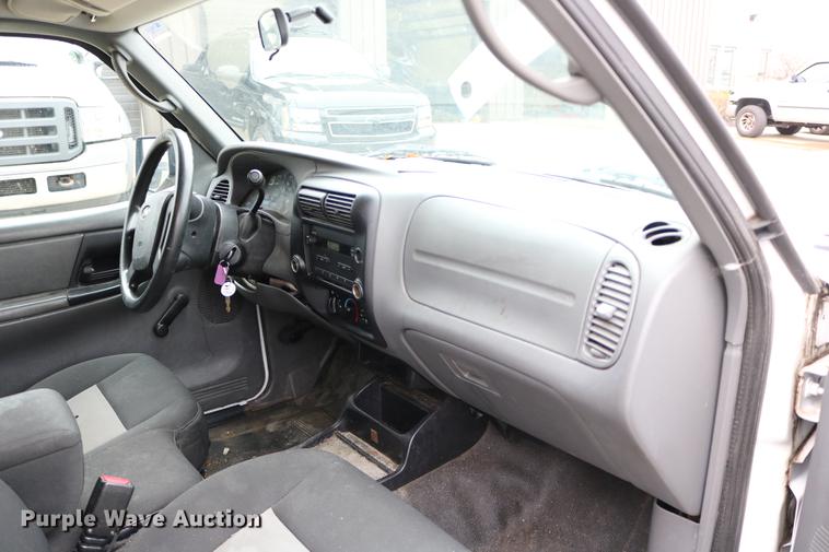 image for item DC3669 2008 Ford Ranger SuperCab pickup truck