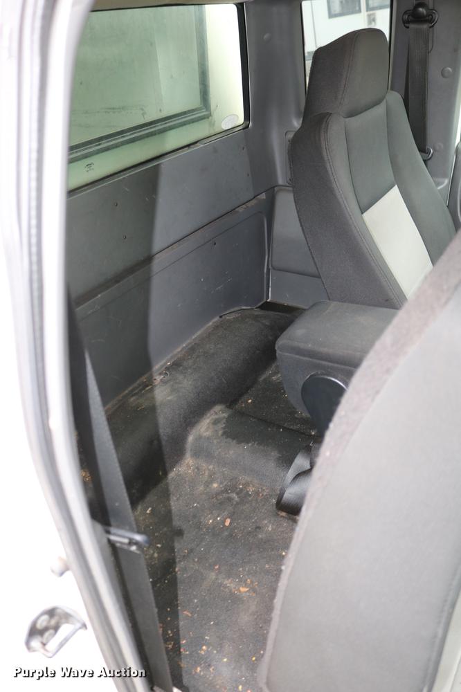 image for item DC3669 2008 Ford Ranger SuperCab pickup truck