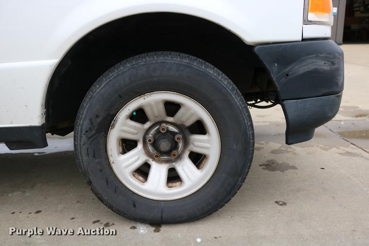 image for item DC3669 2008 Ford Ranger SuperCab pickup truck