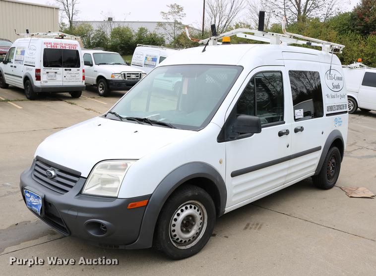 image for item DC3671 2010 Ford Transit Connect van
