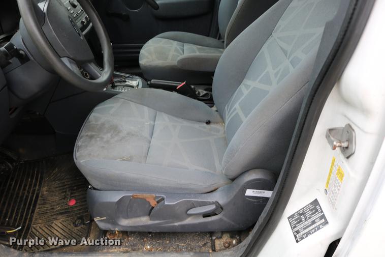 image for item DC3671 2010 Ford Transit Connect van