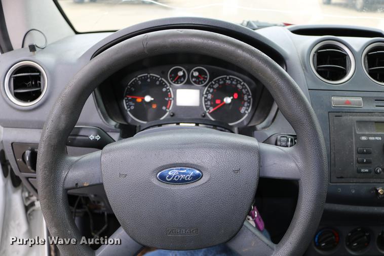 image for item DC3671 2010 Ford Transit Connect van