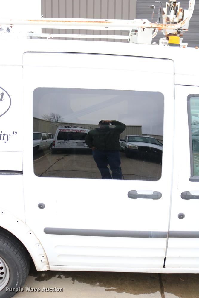 image for item DC3671 2010 Ford Transit Connect van