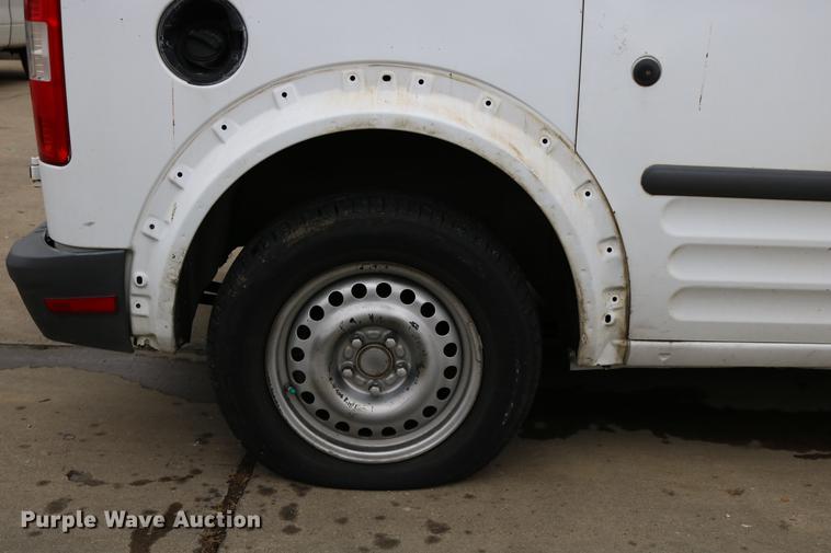 image for item DC3671 2010 Ford Transit Connect van