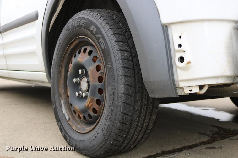 image for item DC3671 2010 Ford Transit Connect van