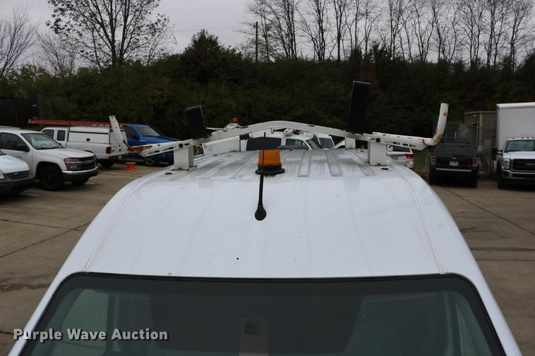 image for item DC3671 2010 Ford Transit Connect van