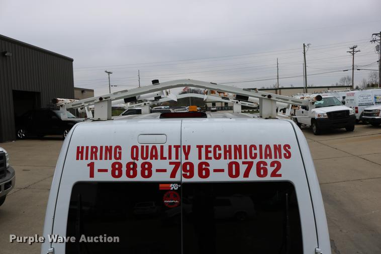 image for item DC3671 2010 Ford Transit Connect van