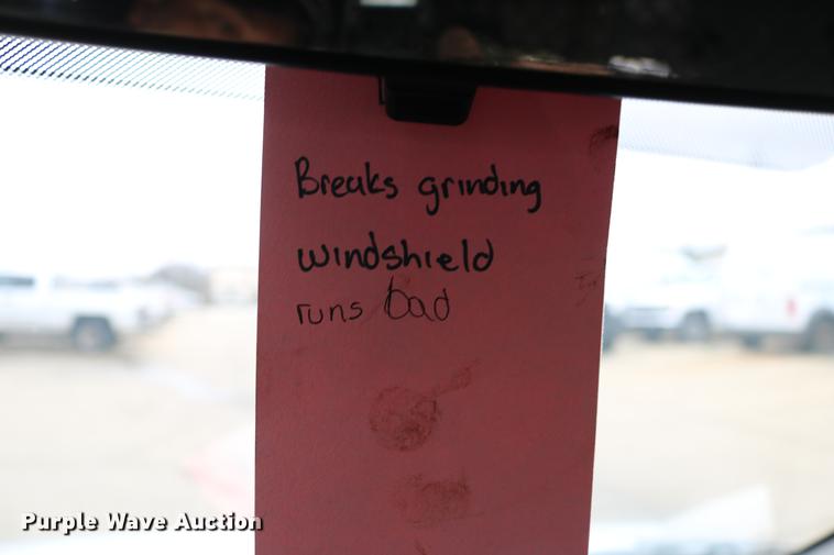 image for item DC3671 2010 Ford Transit Connect van