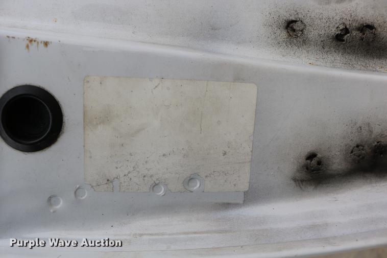 image for item DC3672 2005 GMC Safari van