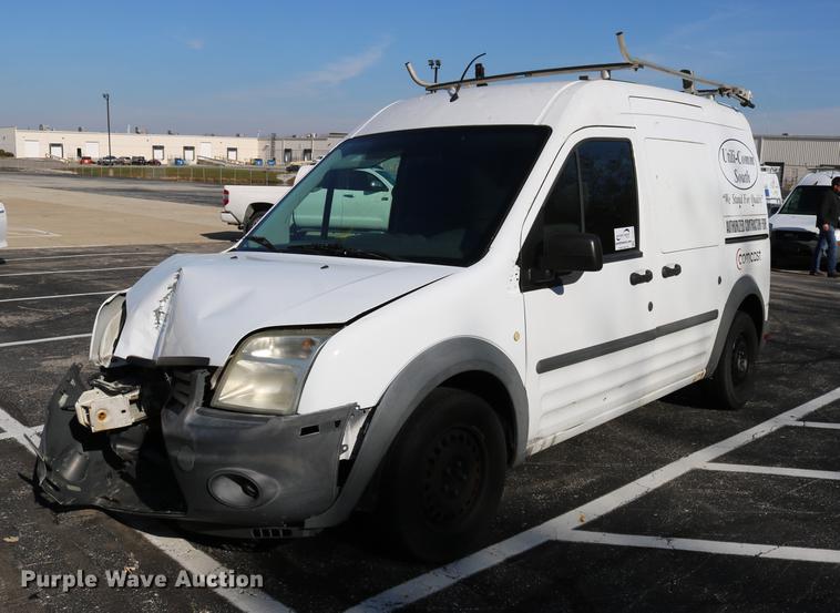 image for item DC3673 2010 Ford Transit Connect van