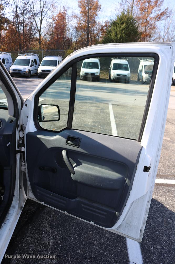 image for item DC3673 2010 Ford Transit Connect van