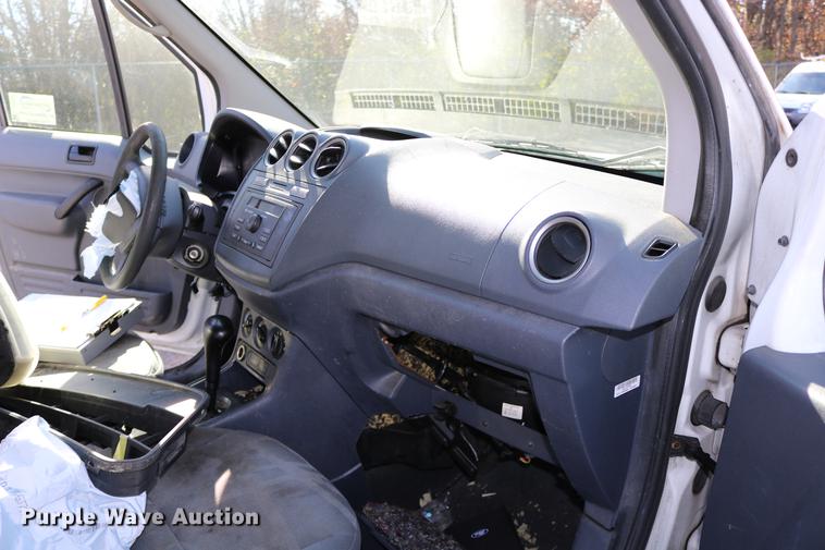 image for item DC3673 2010 Ford Transit Connect van