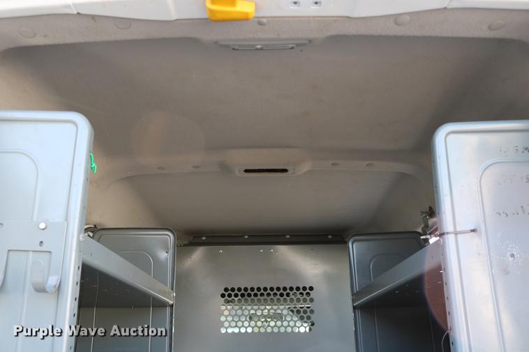 image for item DC3673 2010 Ford Transit Connect van