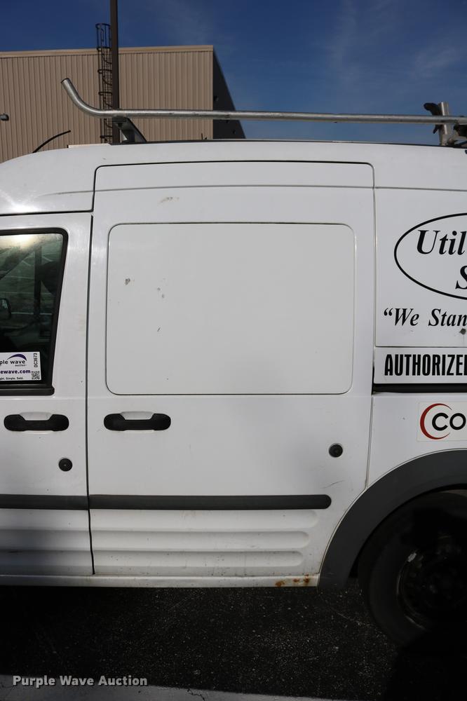 image for item DC3673 2010 Ford Transit Connect van