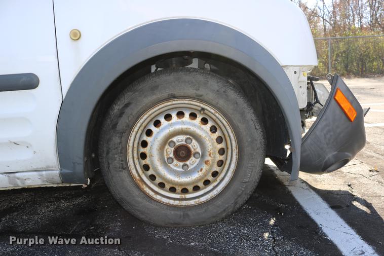 image for item DC3673 2010 Ford Transit Connect van