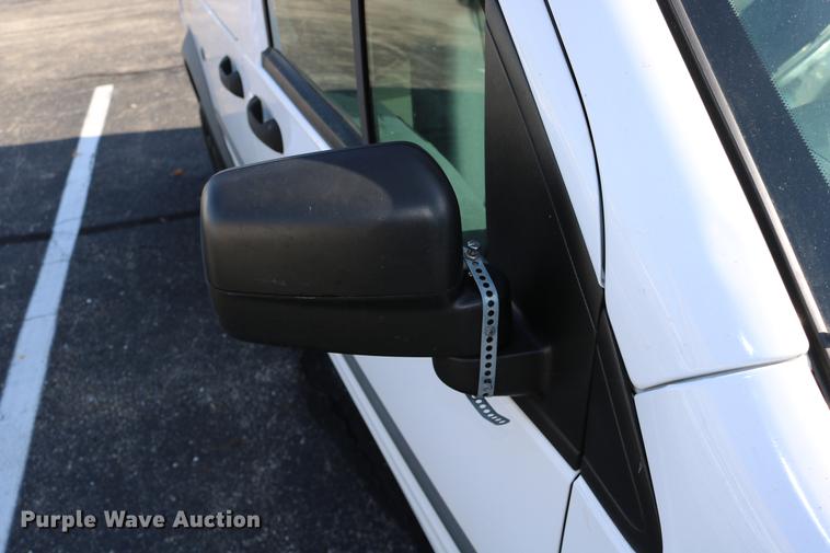 image for item DC3673 2010 Ford Transit Connect van
