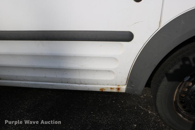 image for item DC3673 2010 Ford Transit Connect van