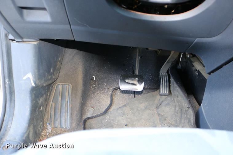 image for item DC3674 2010 Ford Transit Connect van