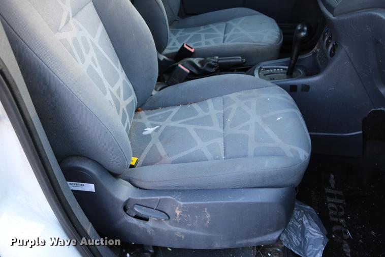 image for item DC3674 2010 Ford Transit Connect van