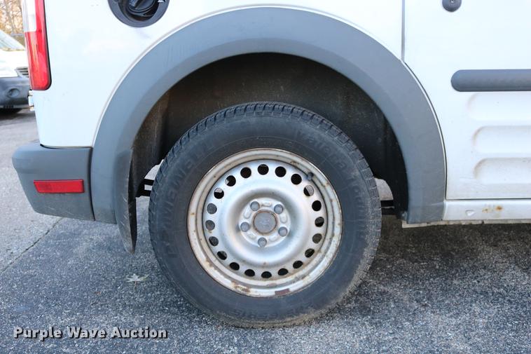 image for item DC3674 2010 Ford Transit Connect van