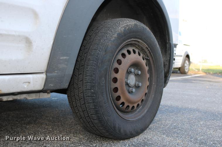 image for item DC3674 2010 Ford Transit Connect van