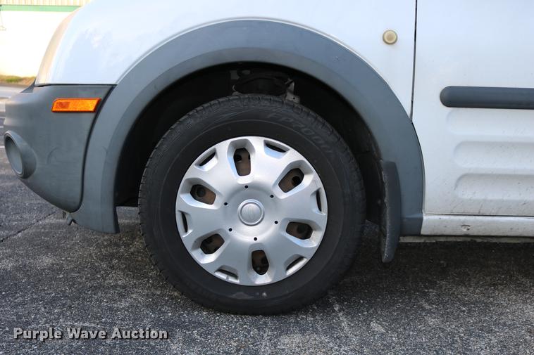 image for item DC3674 2010 Ford Transit Connect van