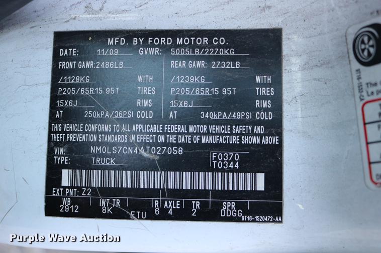 image for item DC3674 2010 Ford Transit Connect van