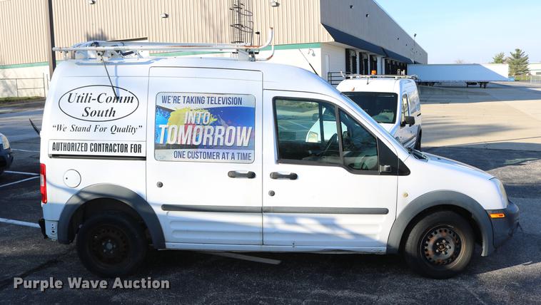 image for item DC3675 2010 Ford Transit Connect van