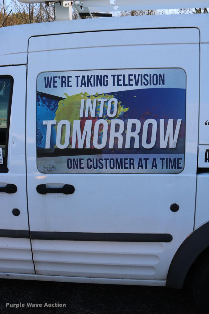 image for item DC3675 2010 Ford Transit Connect van