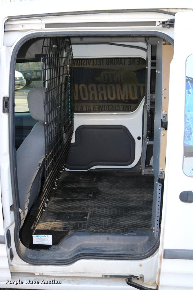 image for item DC3675 2010 Ford Transit Connect van