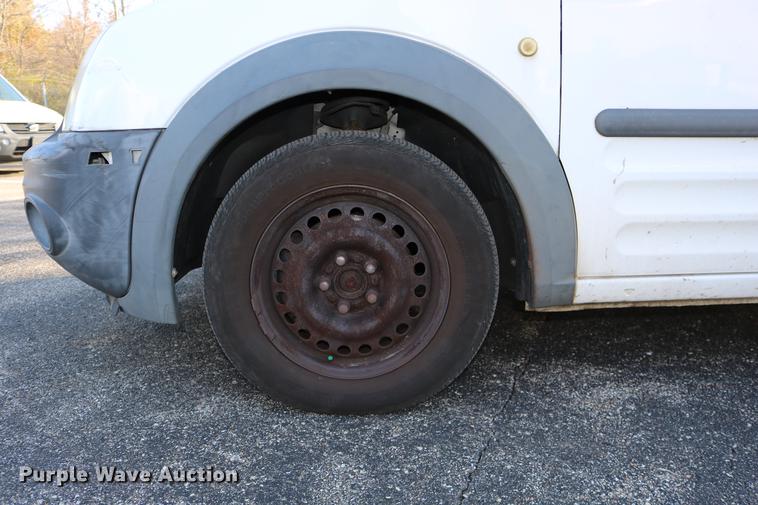 image for item DC3675 2010 Ford Transit Connect van