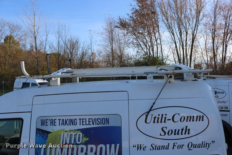 image for item DC3675 2010 Ford Transit Connect van