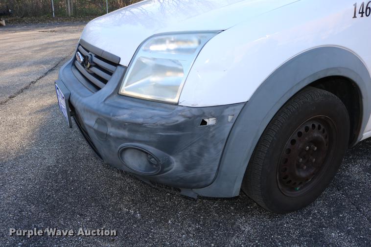 image for item DC3675 2010 Ford Transit Connect van