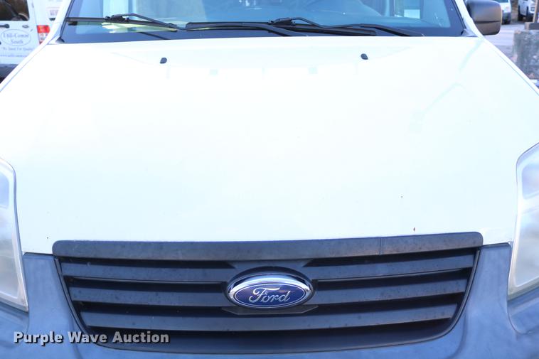 image for item DC3675 2010 Ford Transit Connect van
