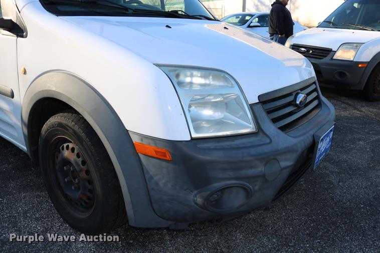 image for item DC3675 2010 Ford Transit Connect van