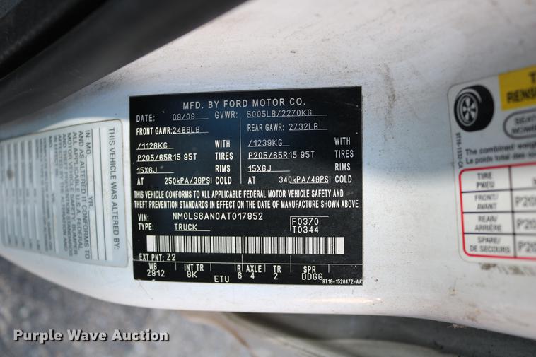 image for item DC3675 2010 Ford Transit Connect van