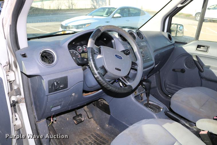 image for item DC3676 2010 Ford Transit Connect van
