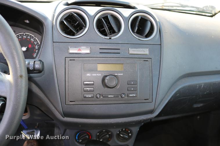 image for item DC3676 2010 Ford Transit Connect van