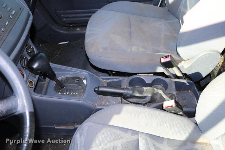 image for item DC3676 2010 Ford Transit Connect van