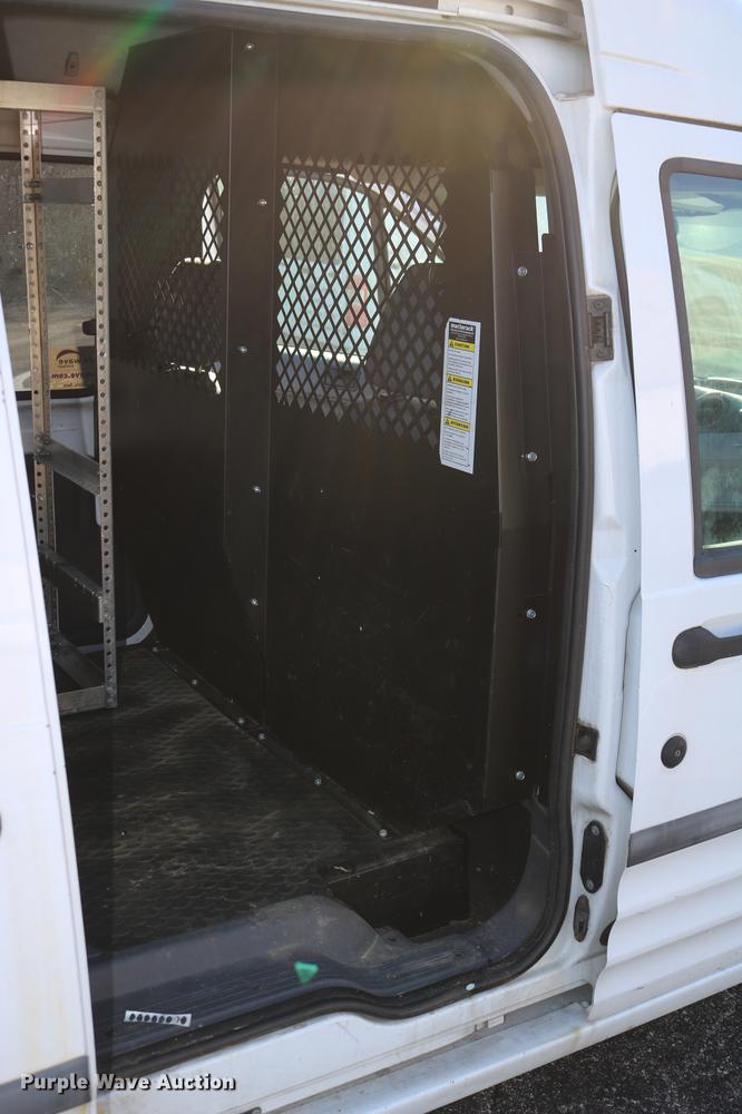 image for item DC3676 2010 Ford Transit Connect van