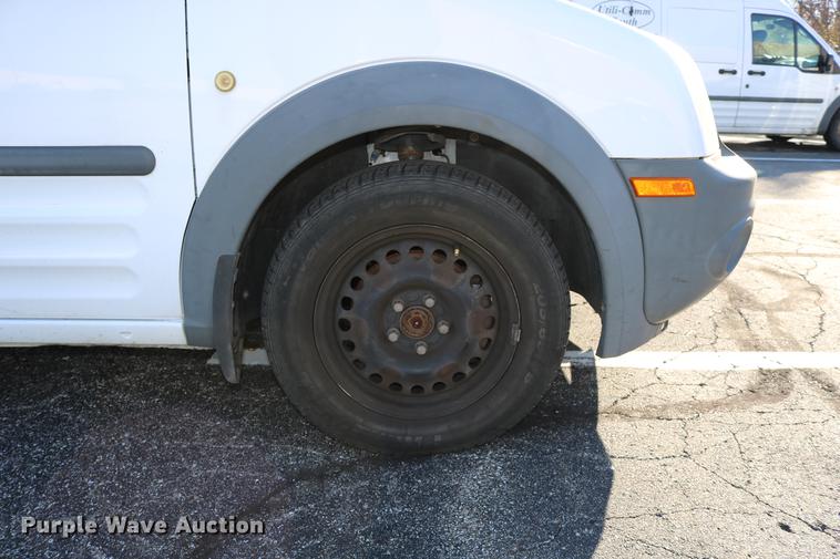 image for item DC3676 2010 Ford Transit Connect van