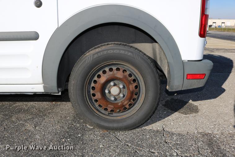 image for item DC3676 2010 Ford Transit Connect van