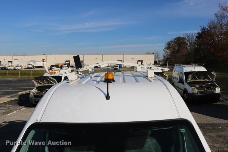 image for item DC3676 2010 Ford Transit Connect van