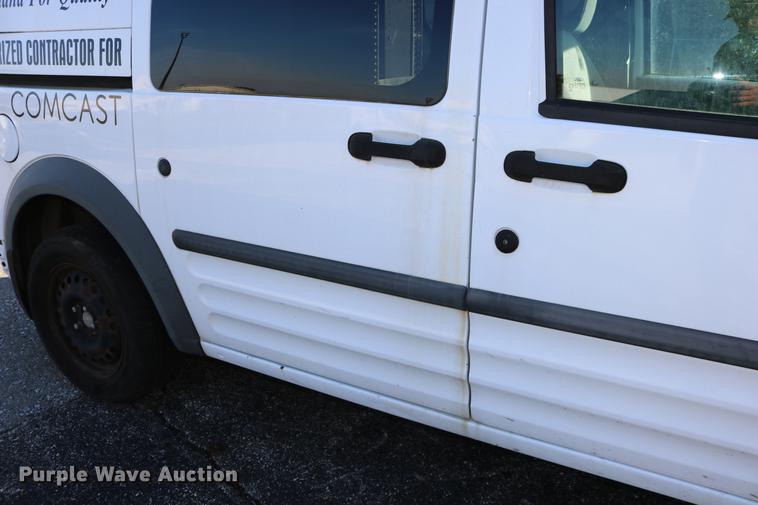 image for item DC3676 2010 Ford Transit Connect van