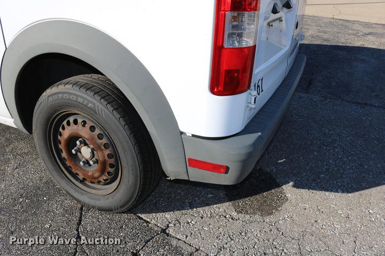 image for item DC3676 2010 Ford Transit Connect van