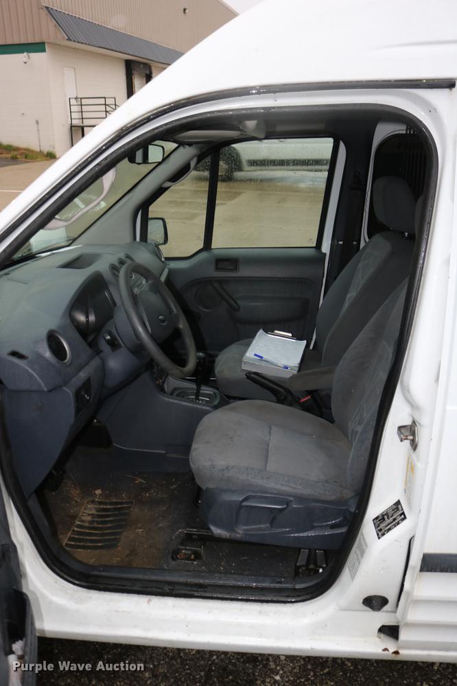 image for item DC3677 2010 Ford Transit Connect van